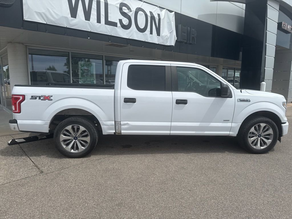 Used 2017 Ford F150 XL w/ Equipment Group 101A Mid RWD image 5