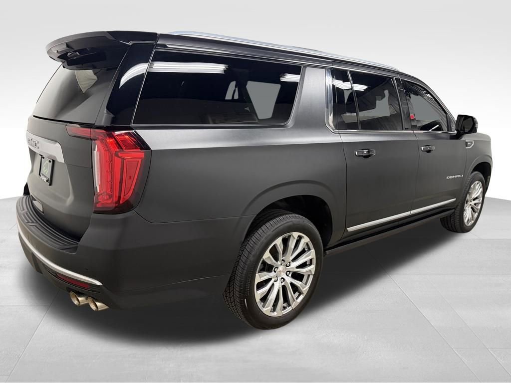 Certified 2022 GMC Yukon XL Denali AWD/4WD image 7