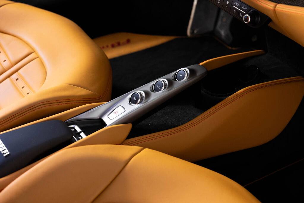 Certified 2020 Ferrari F8 Tributo image 43