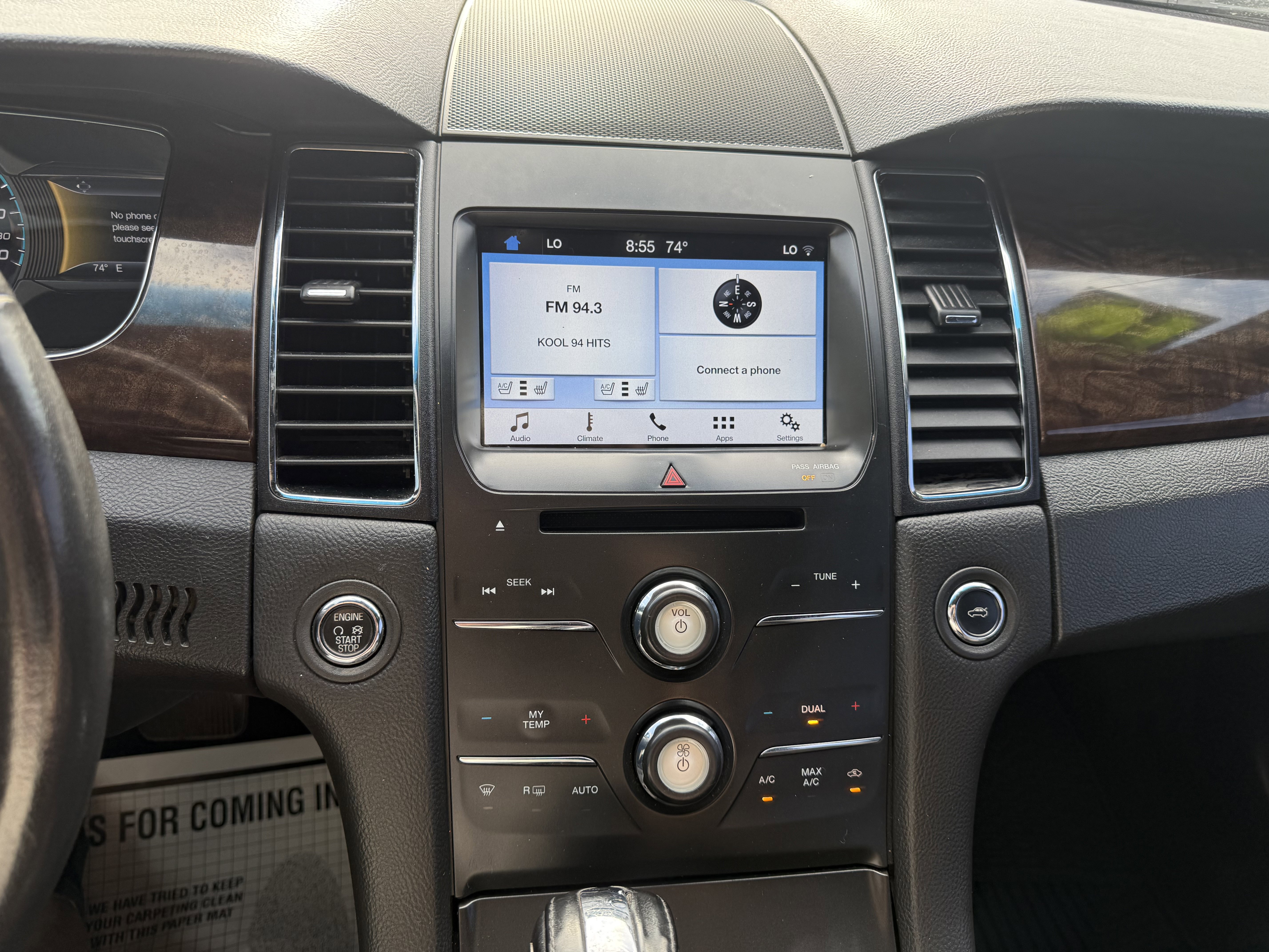 Used 2016 Ford Taurus Limited FWD image 7