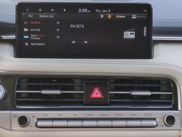 Used 2026 Genesis G70 2.5T Prestige image 17