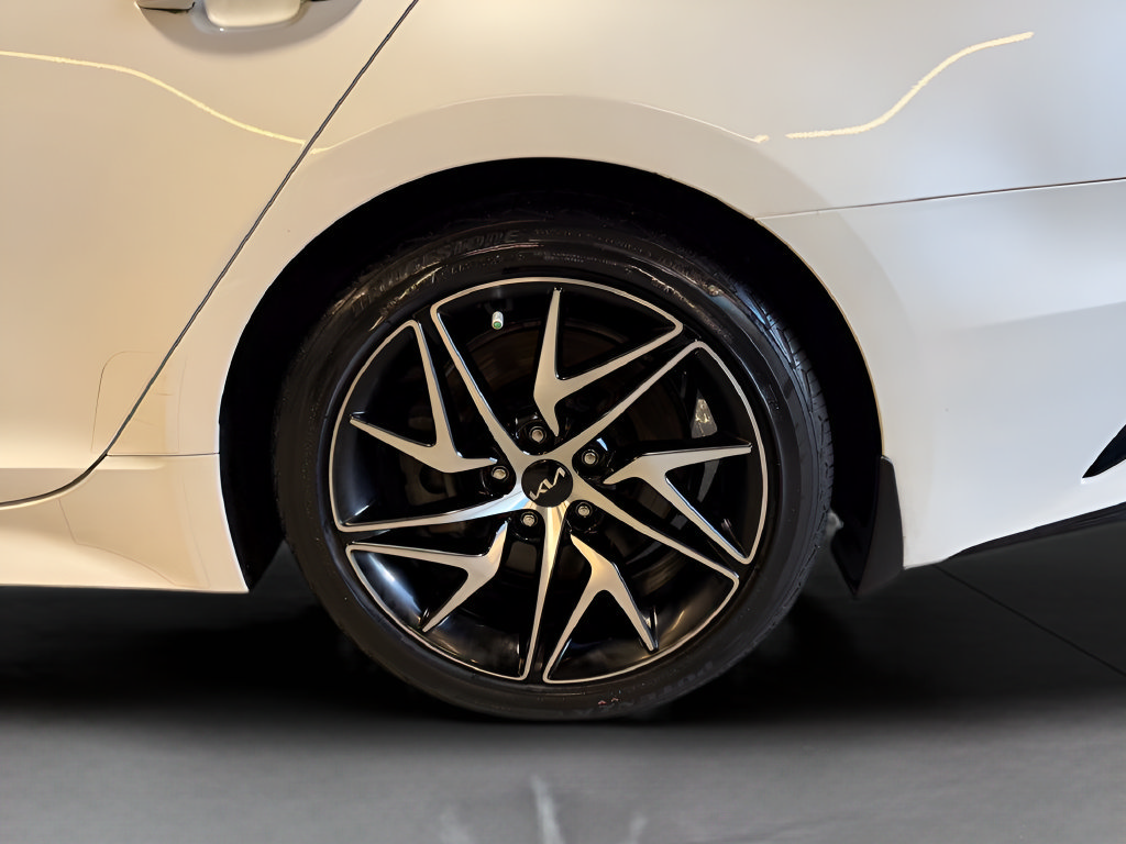 Used 2022 Kia Stinger GT-Line RWD image 42