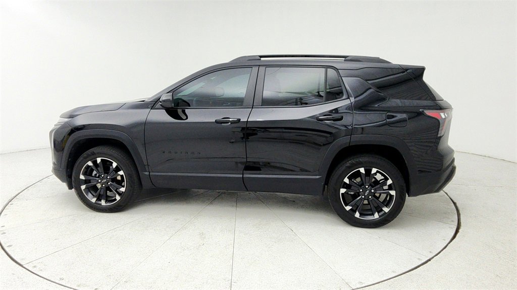 Certified 2026 Chevrolet Equinox RS image 5