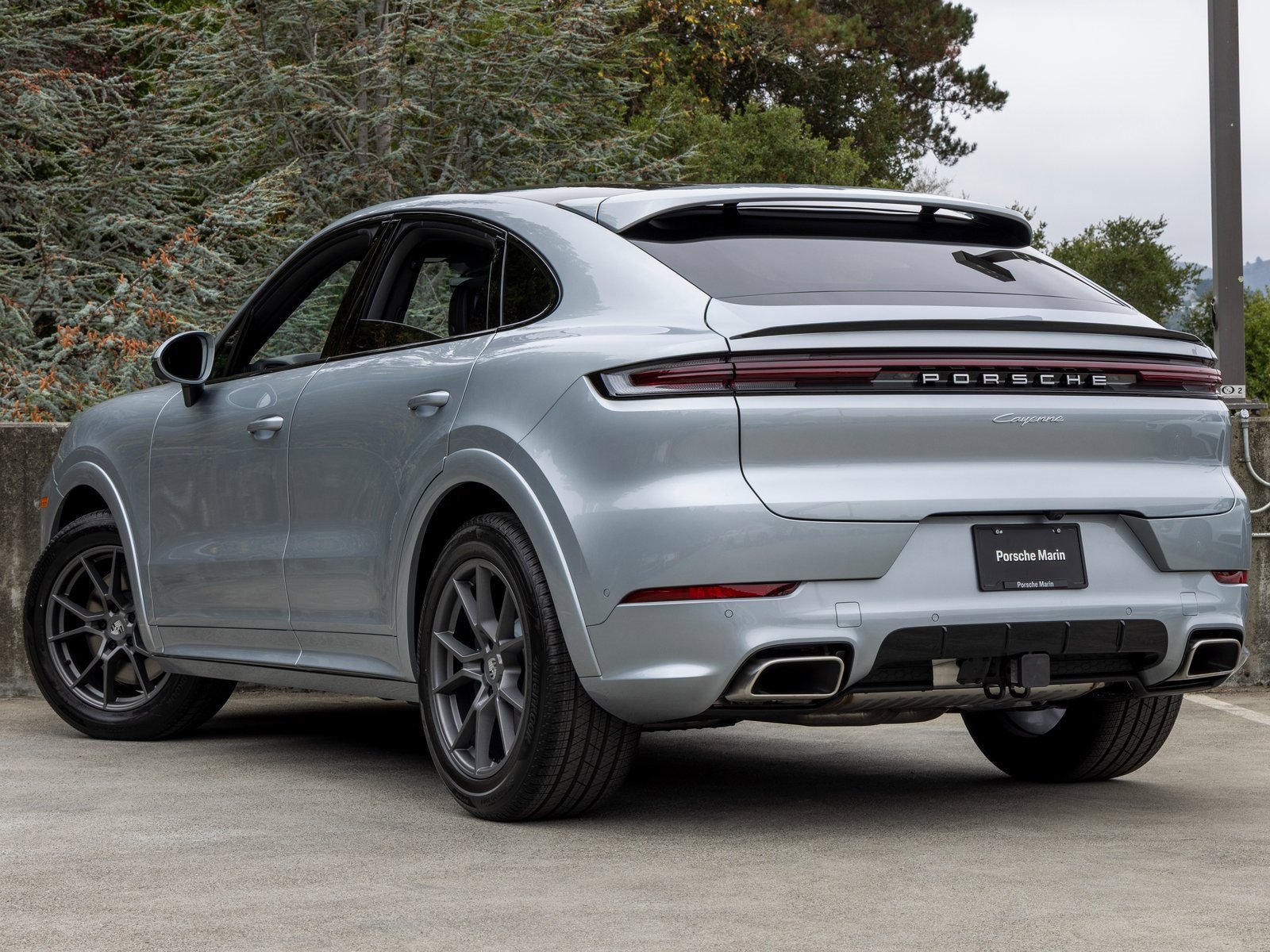 New 2026 Porsche Cayenne Coupe image 3