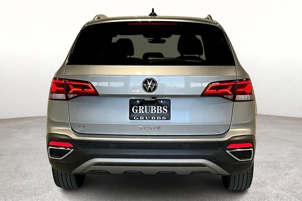 Used 2024 Volkswagen Taos SE image 6