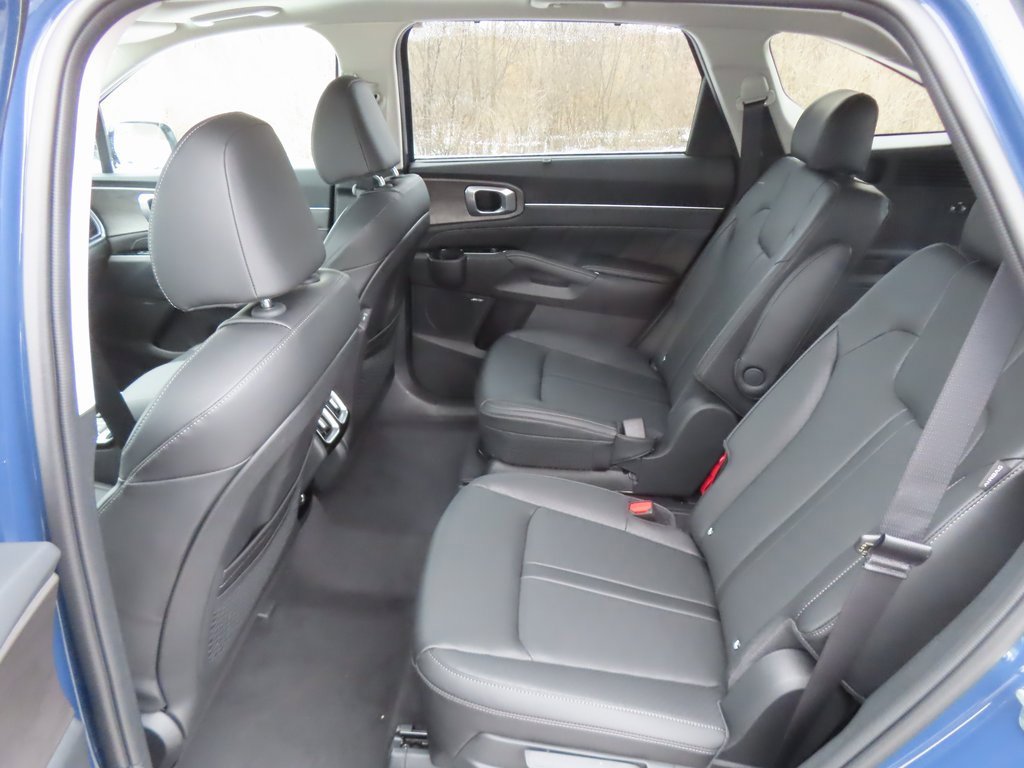 New 2026 Kia Sorento SX image 25