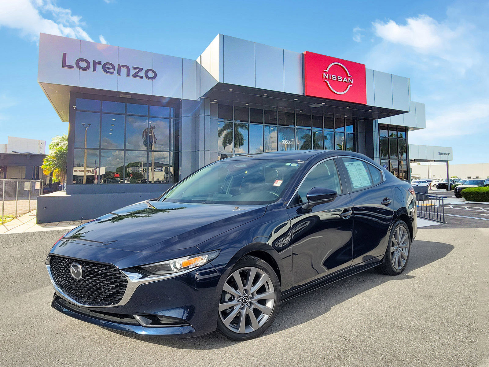 Used 2025 MAZDA MAZDA3 s image 1