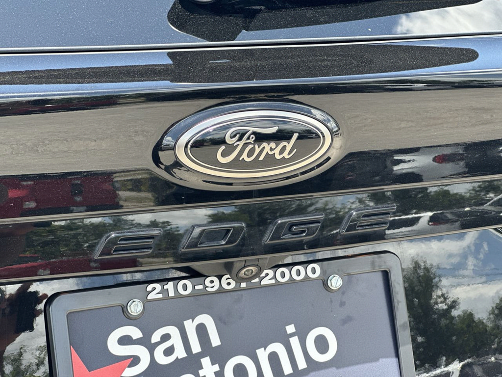 Used 2024 Ford Edge SE w/ Black Appearance Package AWD/4WD image 44