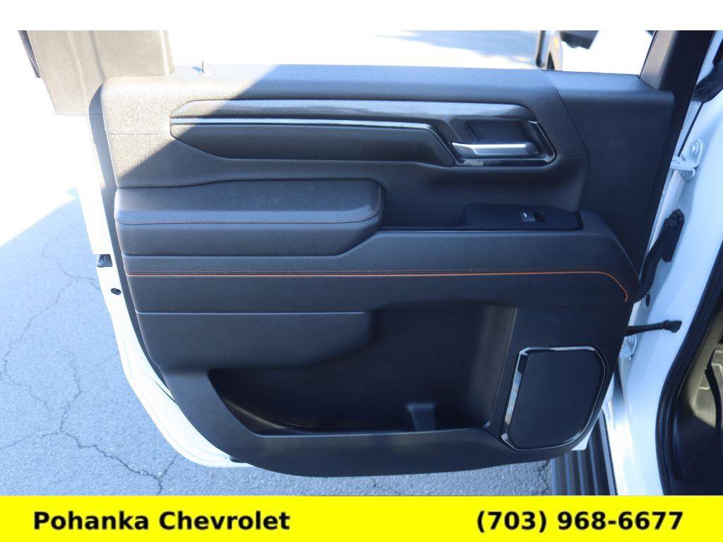 Used 2024 GMC Sierra 3500 AT4 w/ AT4 Premium Plus Package image 28