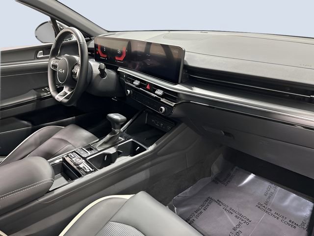 Used 2025 Kia K5 GT-Line w/ GT-Line Premium Package AWD/4WD image 12