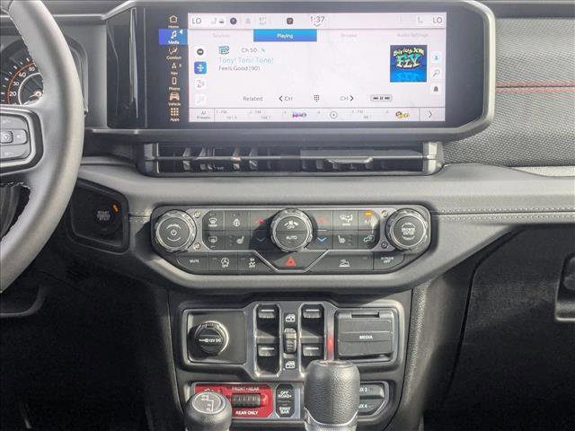 New 2026 Jeep Wrangler Unlimited Rubicon w/ Technology Group image 14