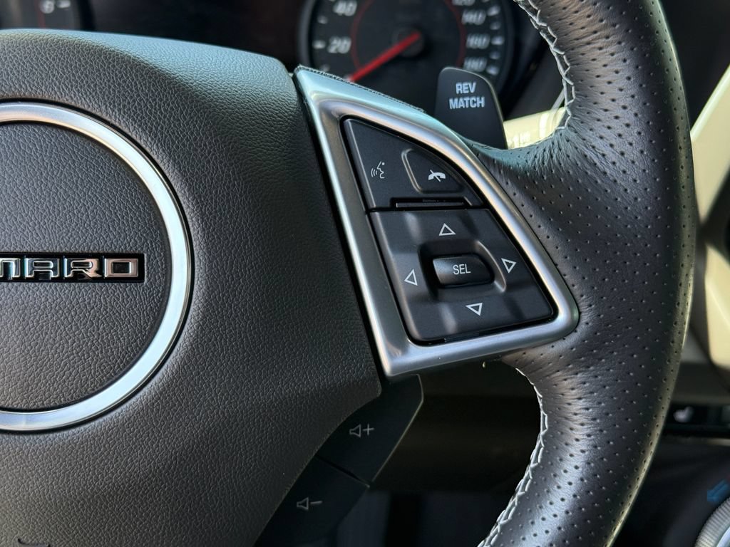 Used 2022 Chevrolet Camaro SS RWD image 29