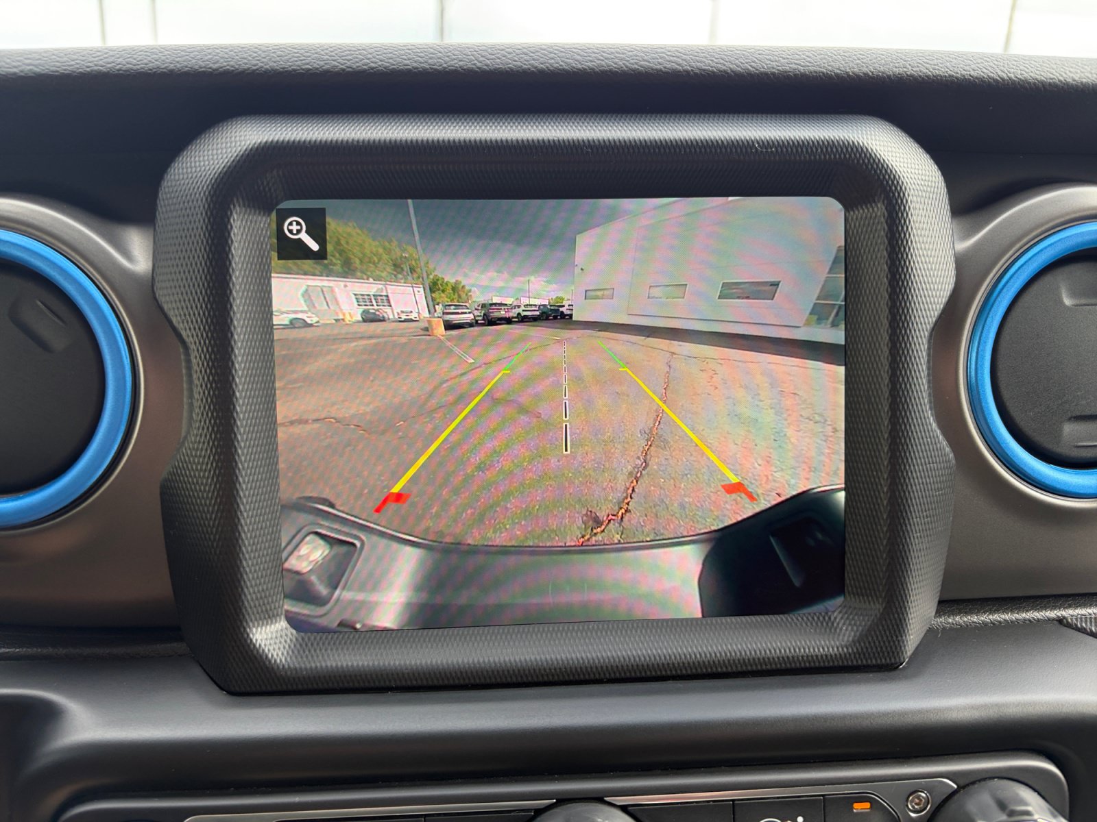 Used 2022 Jeep Gladiator Sport AWD/4WD image 29
