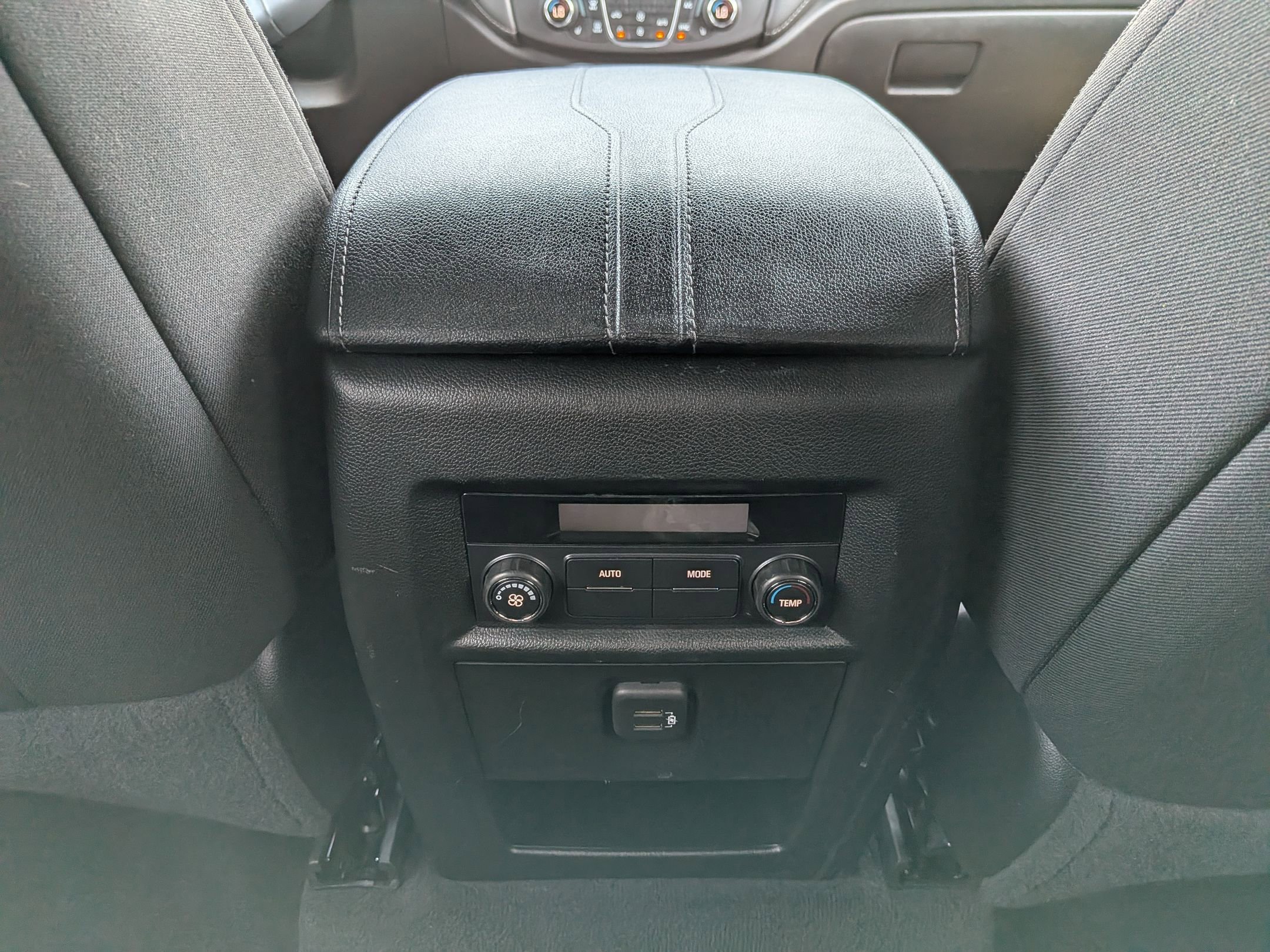 Certified 2023 Chevrolet Traverse LT FWD image 20