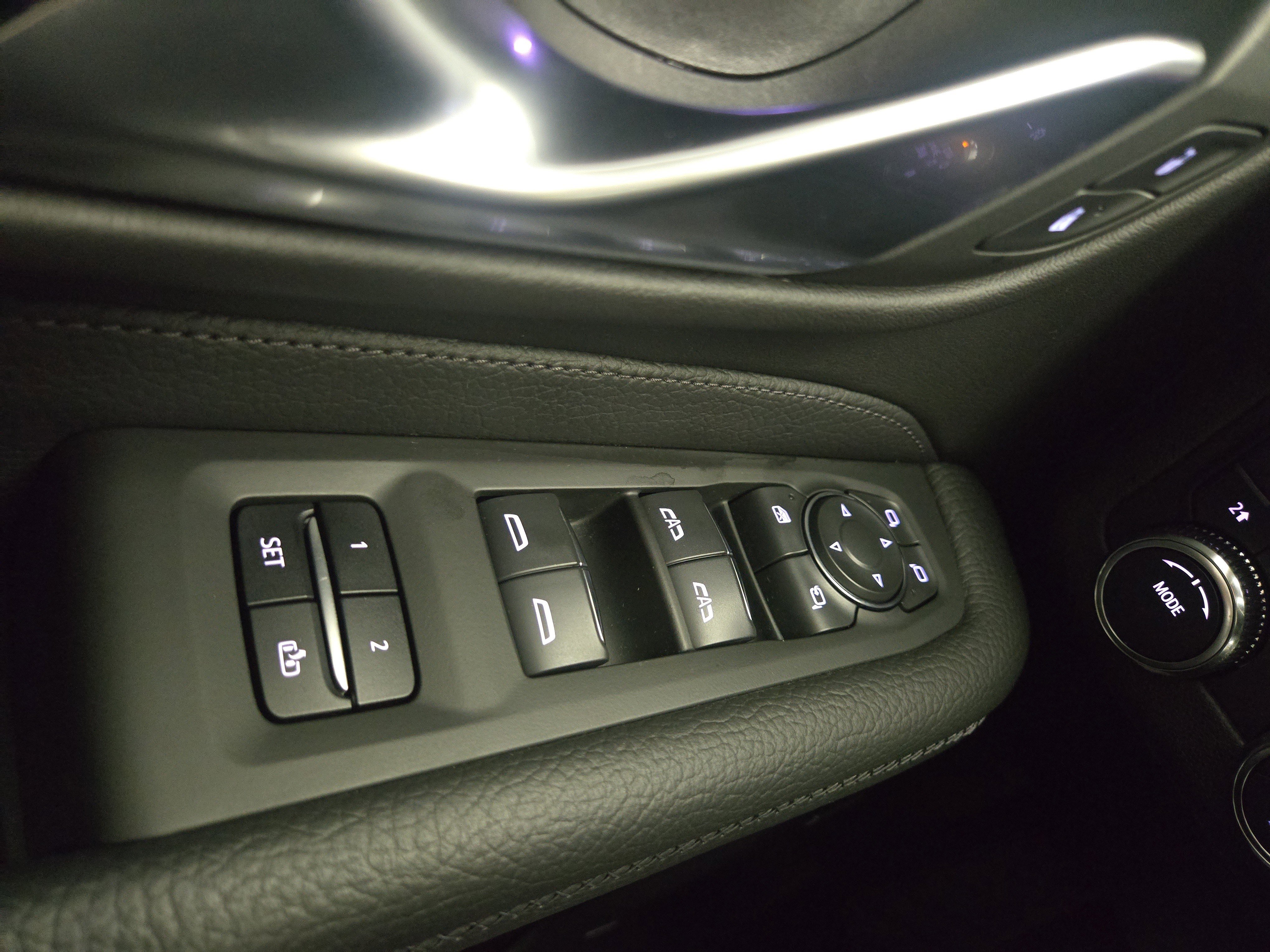 Certified 2022 GMC Yukon Denali image 31