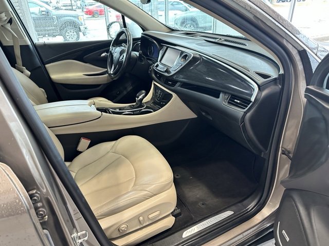 Used 2018 Buick Envision Premium w/ Driver Confidence Package image 19