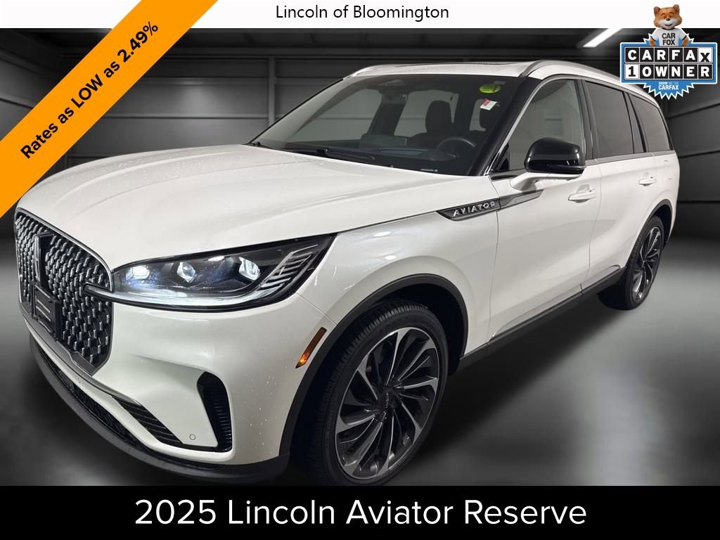 Certified 2025 Lincoln Aviator Reserve w/ Illumination Package image 1
