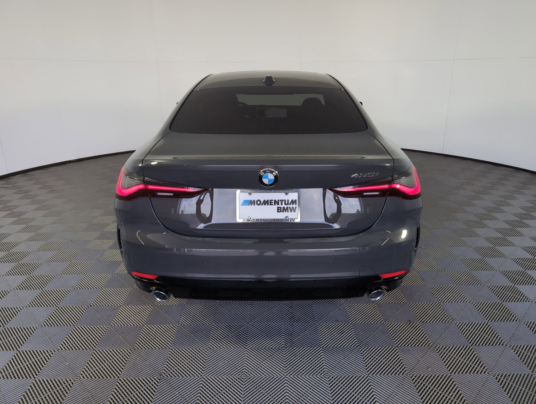 Used 2026 BMW 430i Coupe w/ Premium Package image 8