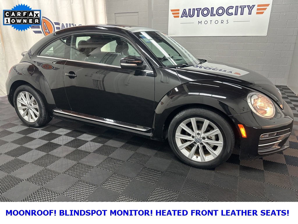Used 2019 Volkswagen Beetle 2.0T SE image 1