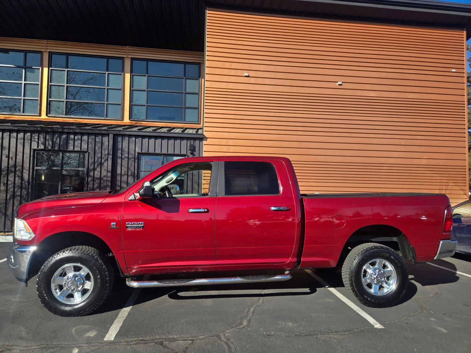 Used 2011 RAM 3500 Big Horn AWD/4WD image 2