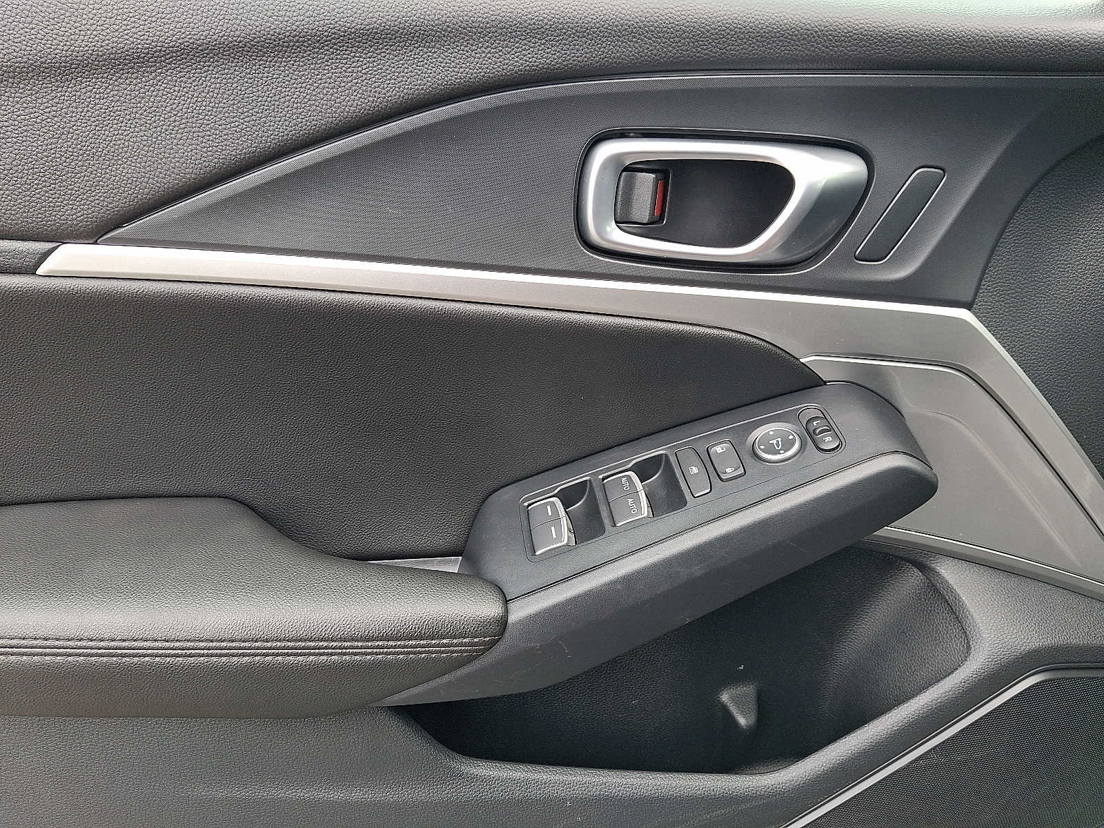 Certified 2024 Acura Integra FWD image 13
