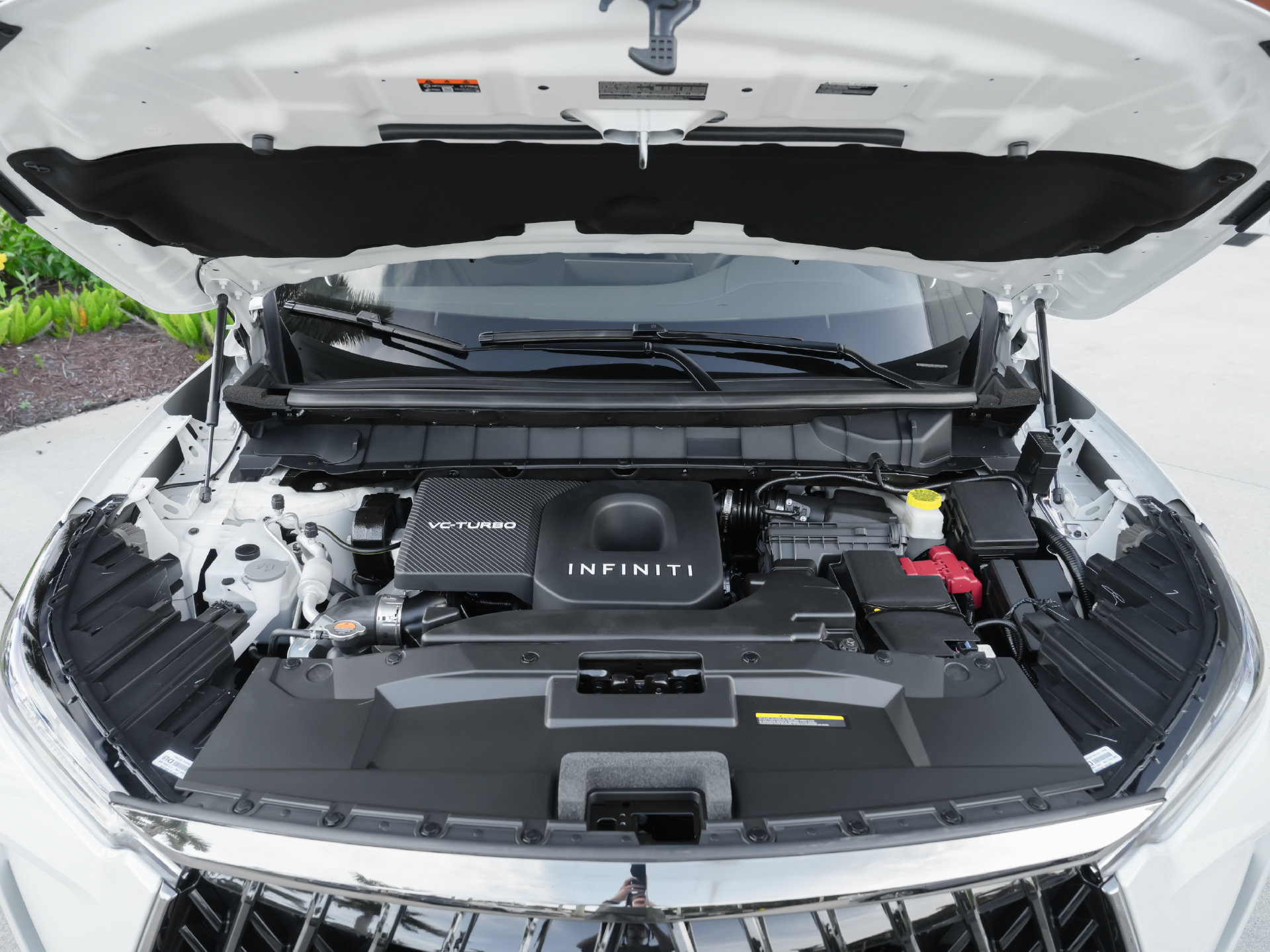 New 2027 INFINITI QX60 Sport AWD/4WD image 36
