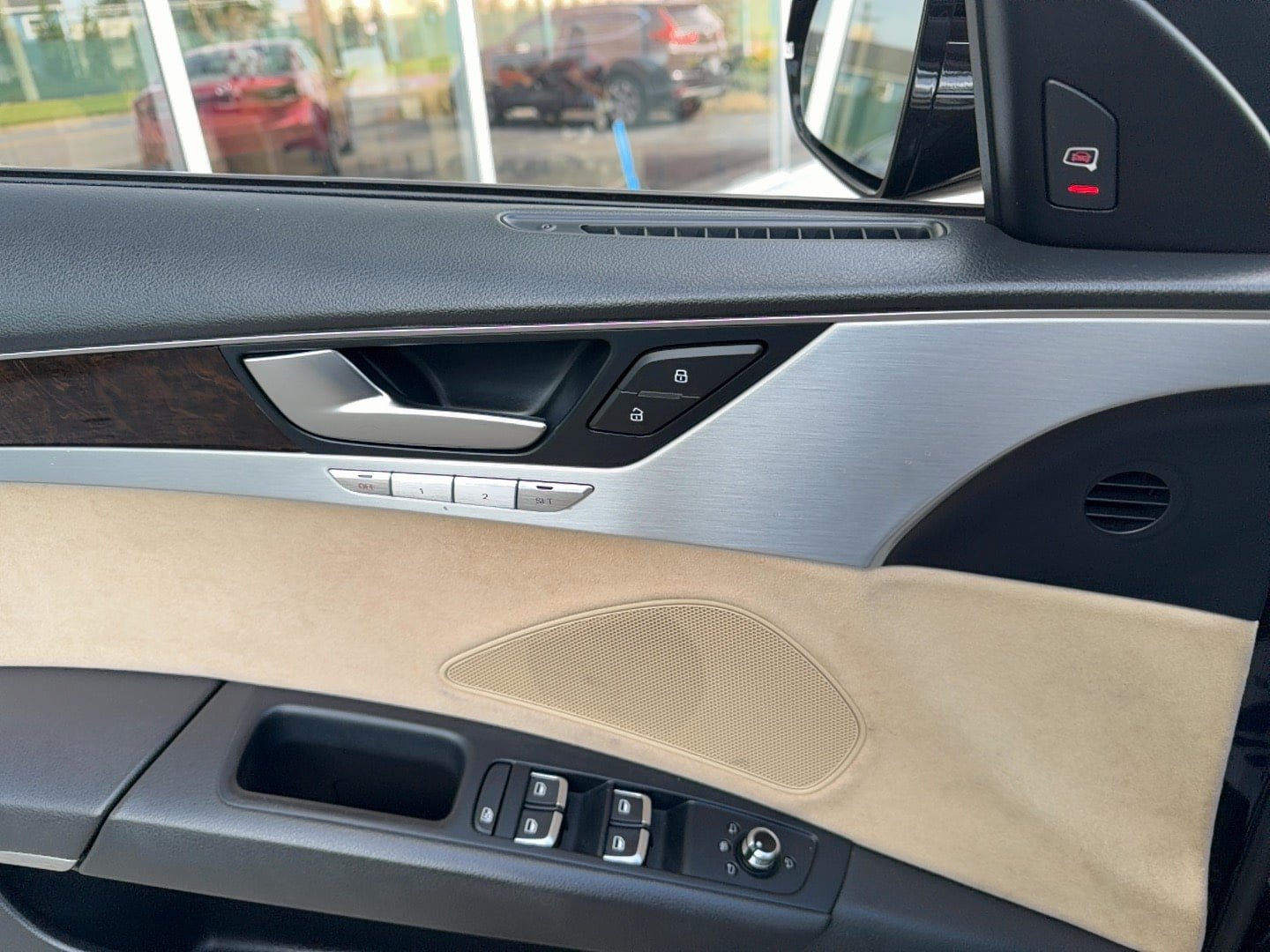 Used 2011 Audi A8 4.2 AWD/4WD image 15
