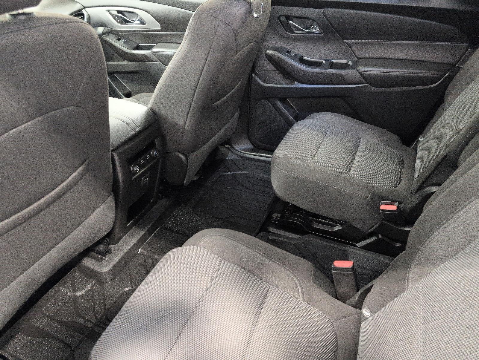 Used 2023 Chevrolet Traverse LT w/ LPO, Floor Liner Package AWD/4WD image 22