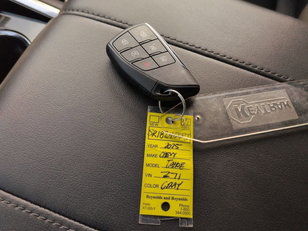 Used 2025 Chevrolet Tahoe Z71 AWD/4WD image 34