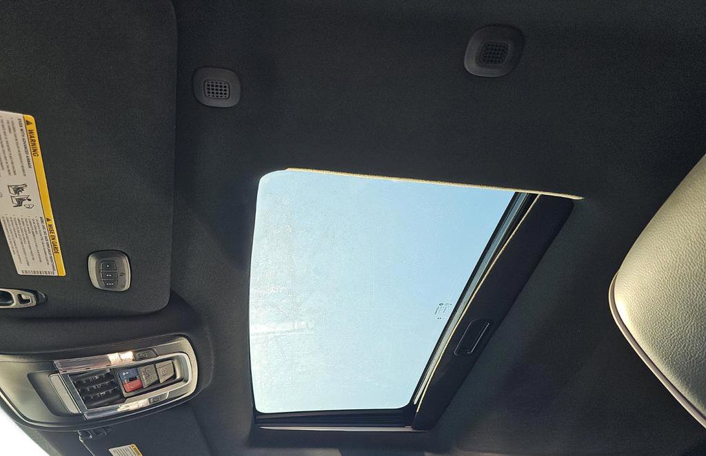 Used 2024 RAM 3500 Laramie w/ Sport Appearance Package image 19