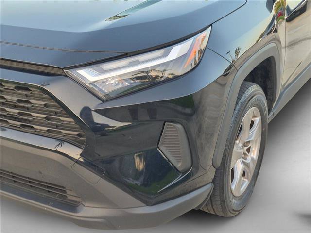 Used 2024 Toyota RAV4 LE AWD/4WD image 10