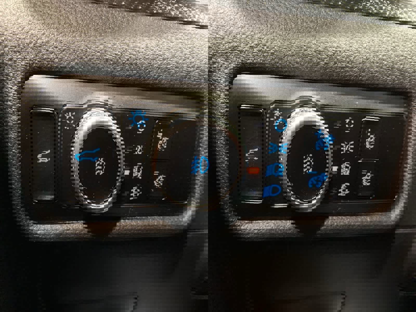 Used 2023 Ford Explorer ST w/ Equipment Group 401A image 20