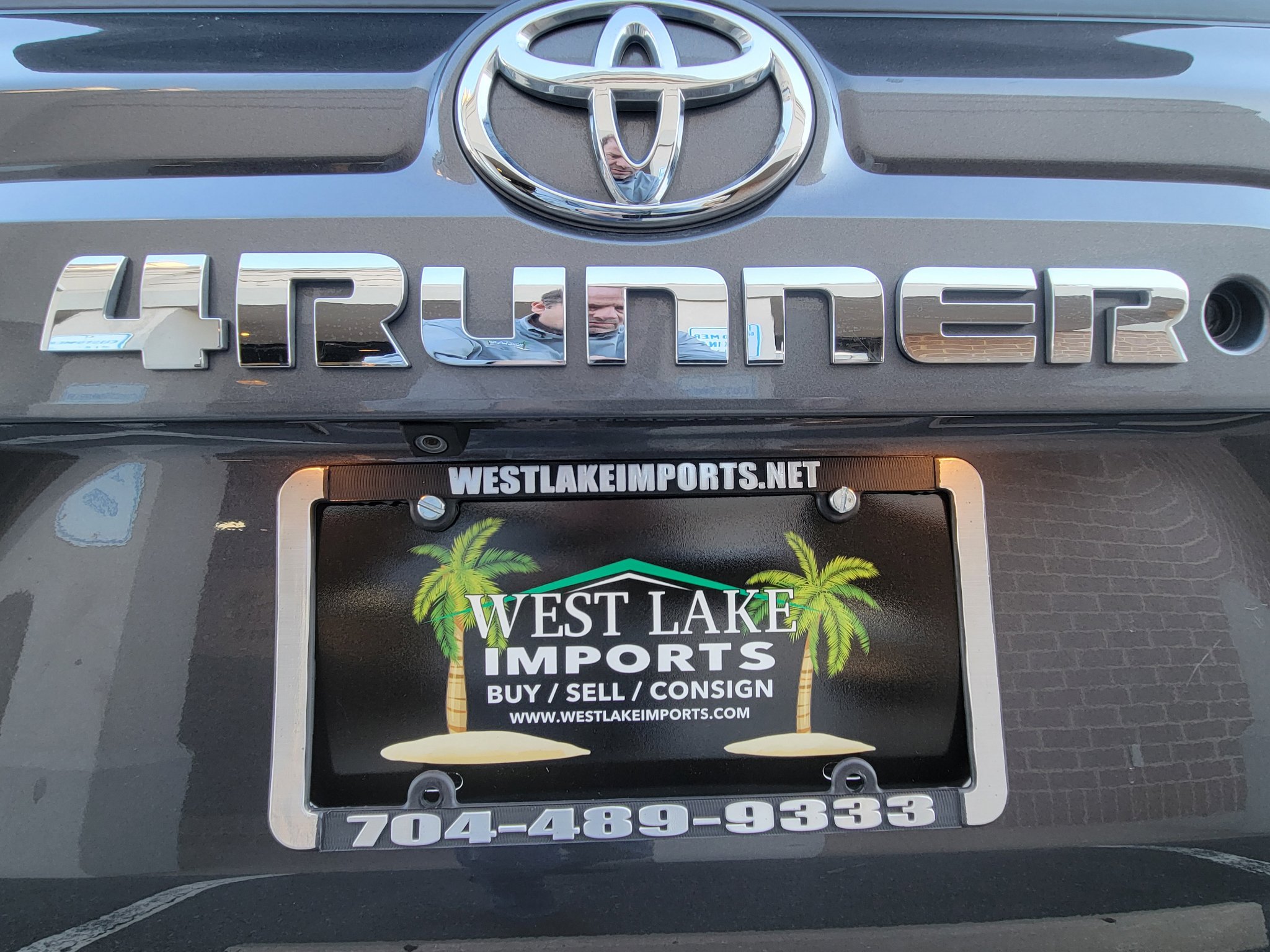 Used 2018 Toyota 4Runner SR5 image 12