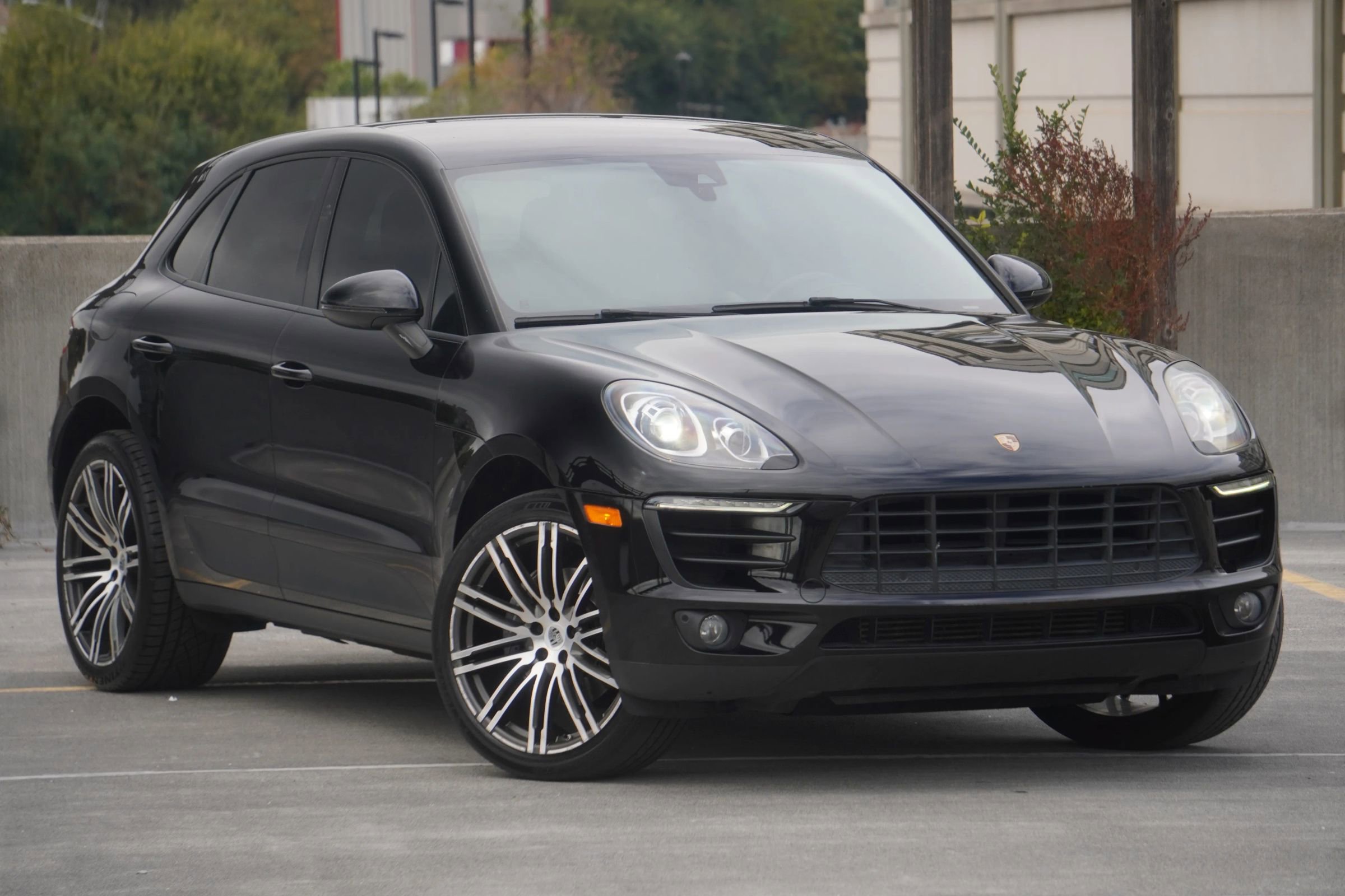 Used 2017 Porsche Macan image 5