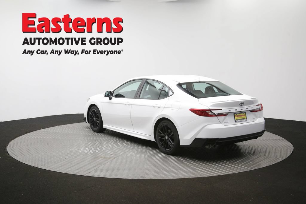 Used 2025 Toyota Camry SE FWD image 63