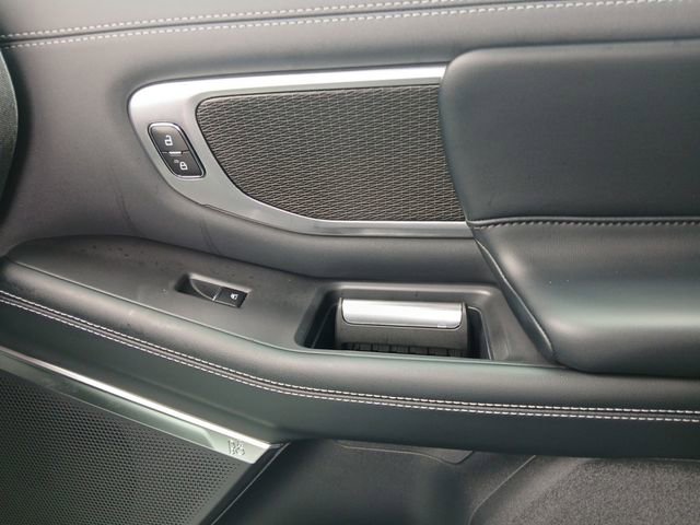 New 2025 Ford Expedition Platinum w/ Stealth Performance Package AWD/4WD image 17