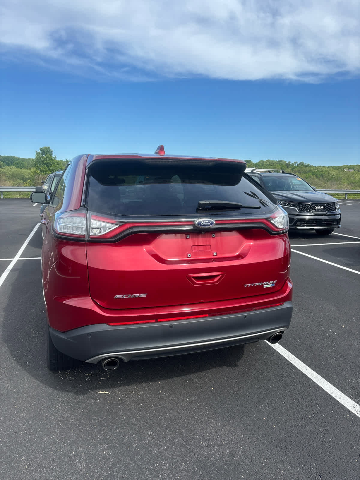 Used 2017 Ford Edge Titanium w/ Equipment Group 301A AWD/4WD image 3