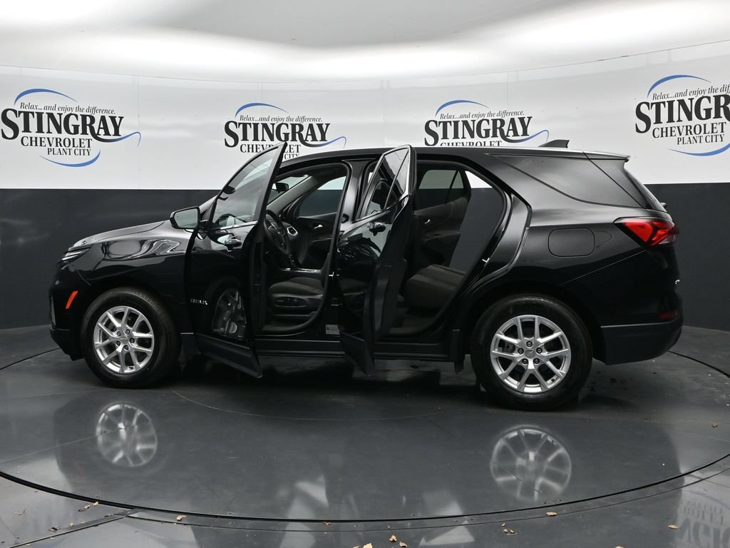 Certified 2024 Chevrolet Equinox LT w/ LPO, Cargo Package FWD image 37