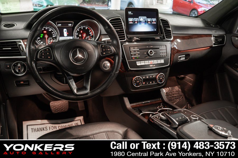 Used 2019 Mercedes-Benz GLS 450 4MATIC image 32