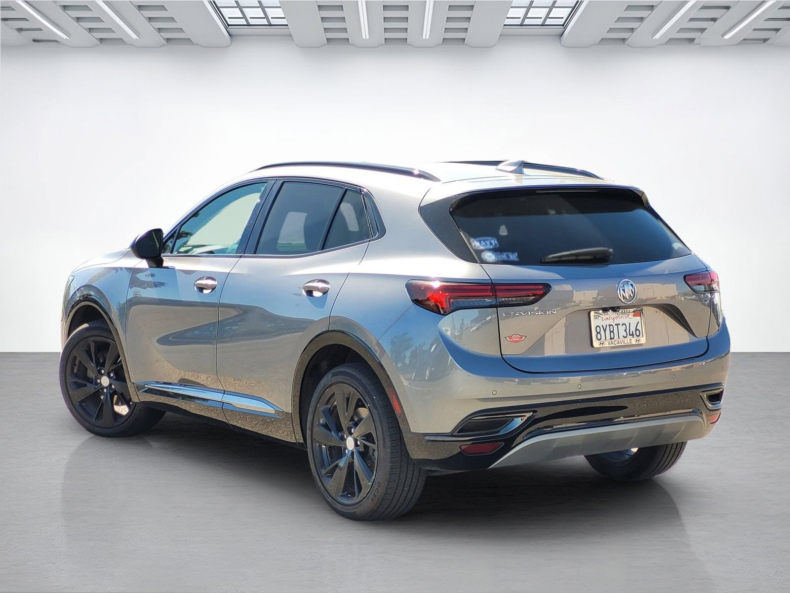 Used 2021 Buick Envision Essence w/ Sport Touring Package image 13