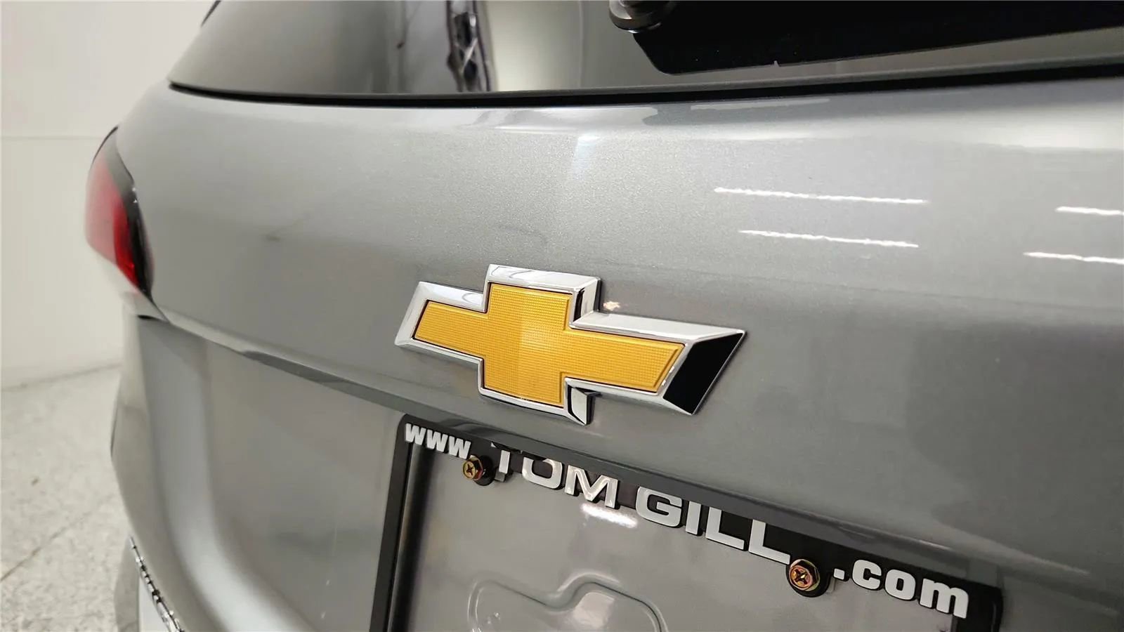 Used 2024 Chevrolet Equinox LT w/ LPO, Floor Liner Package image 16