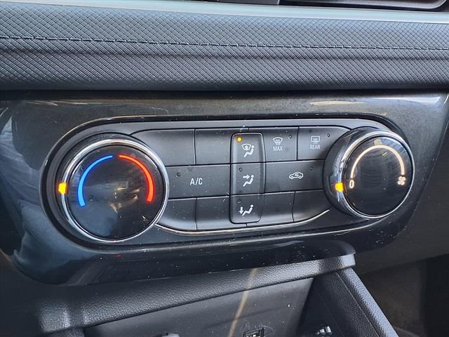 Used 2025 Chevrolet TrailBlazer LT AWD/4WD image 21