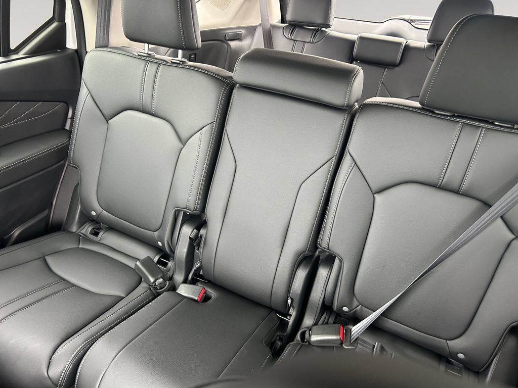 New 2026 Honda Pilot Touring image 13