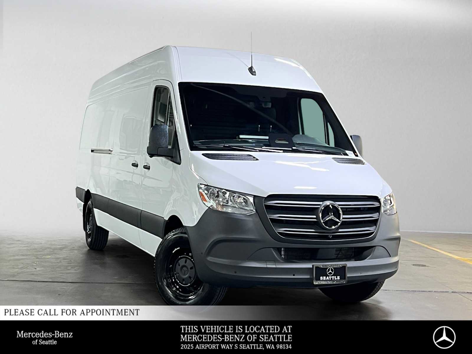 Used 2026 Mercedes-Benz Sprinter 2500 image 1