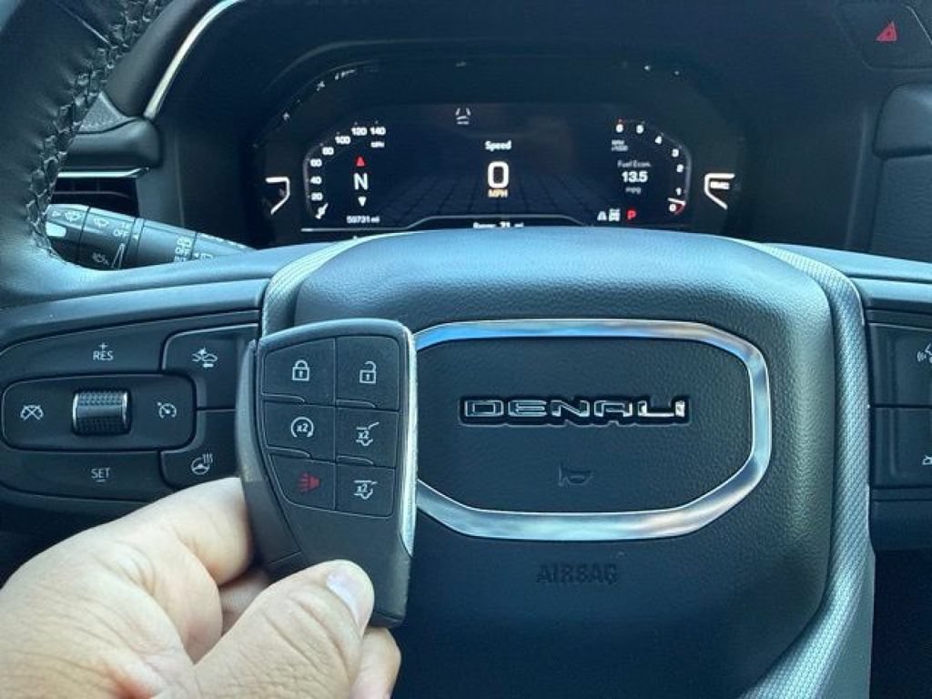 Used 2024 GMC Yukon Denali AWD/4WD image 56