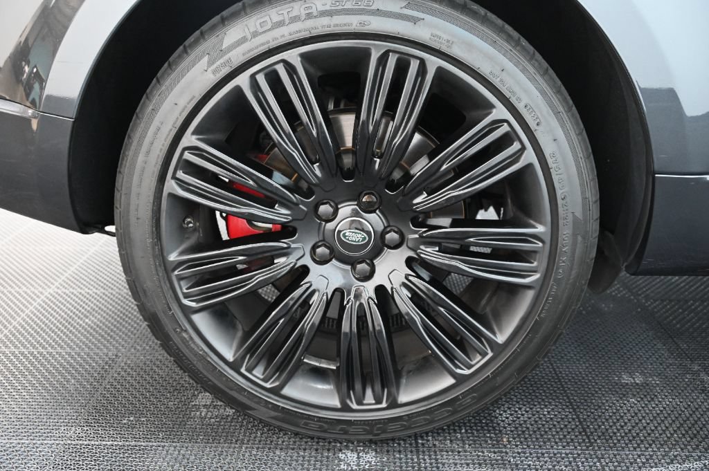 Used 2019 Land Rover Range Rover Sport Supercharged AWD/4WD image 52
