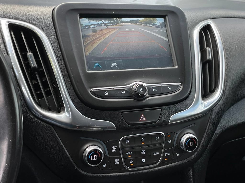 Used 2018 Chevrolet Equinox LT FWD image 18