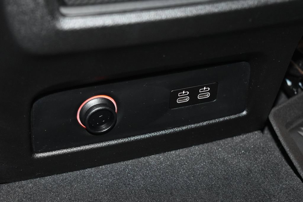 Certified 2025 BMW X7 xDrive40i image 22