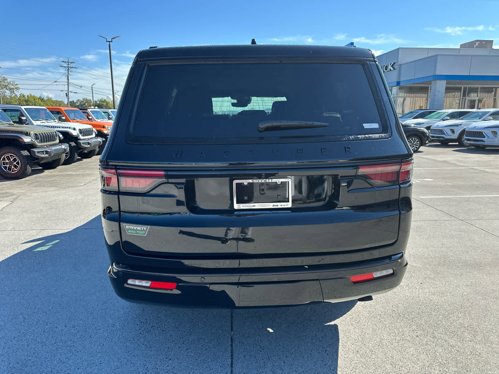 New 2025 Jeep Wagoneer Series II AWD/4WD image 8