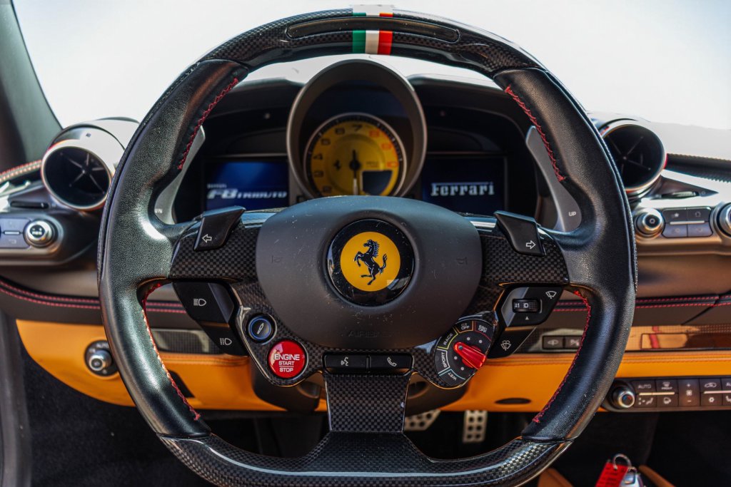 Certified 2022 Ferrari F8 Tributo RWD image 4